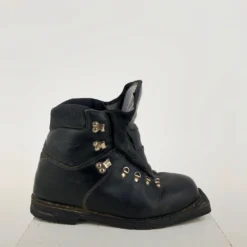 10.5 Merrell Leather Boots (Used) 11 10.5 Merrell Leather Boots (Used) -Rottefella Sales Shop IMG 0688 scaled